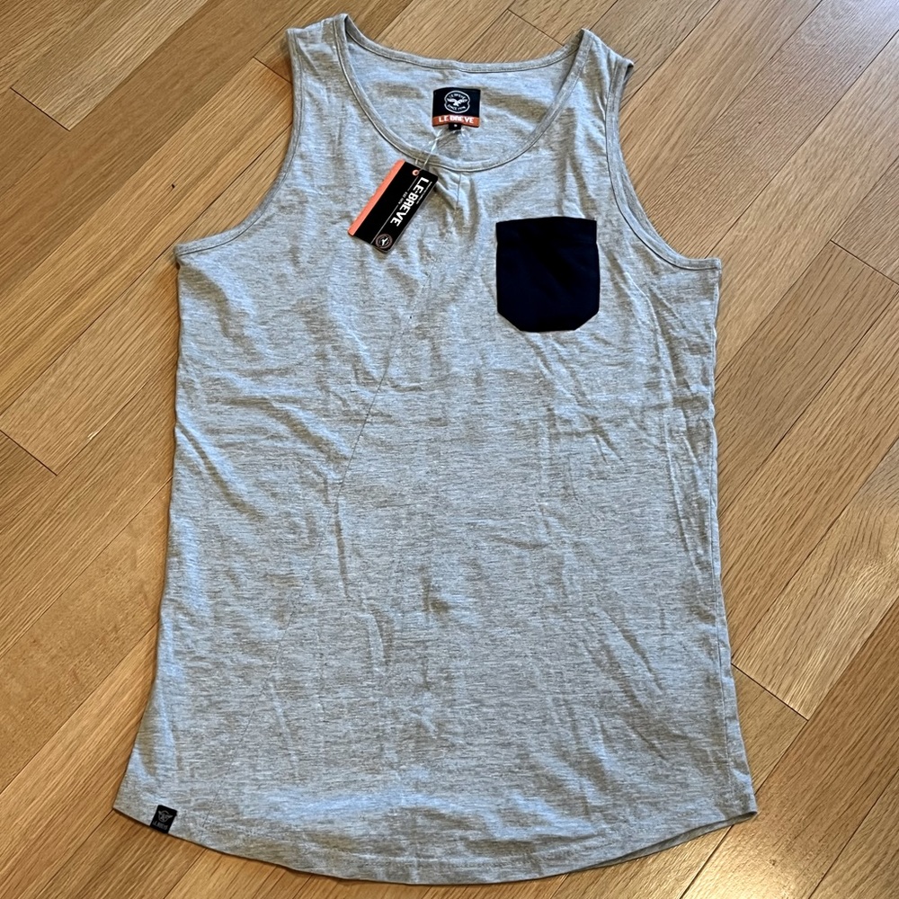 🆕 La Breve Round Hem Tank w Pocket - Small
